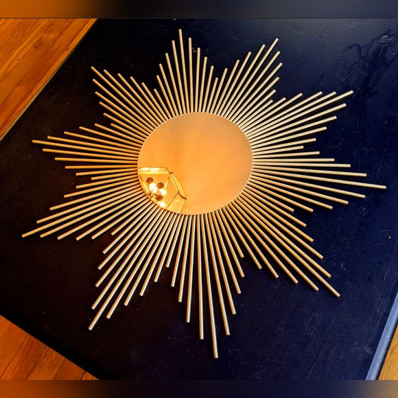 24" Gold Sunburst Mirror Home Decor Wall Art Decorative Wall Mirror - Picture 1 of 7